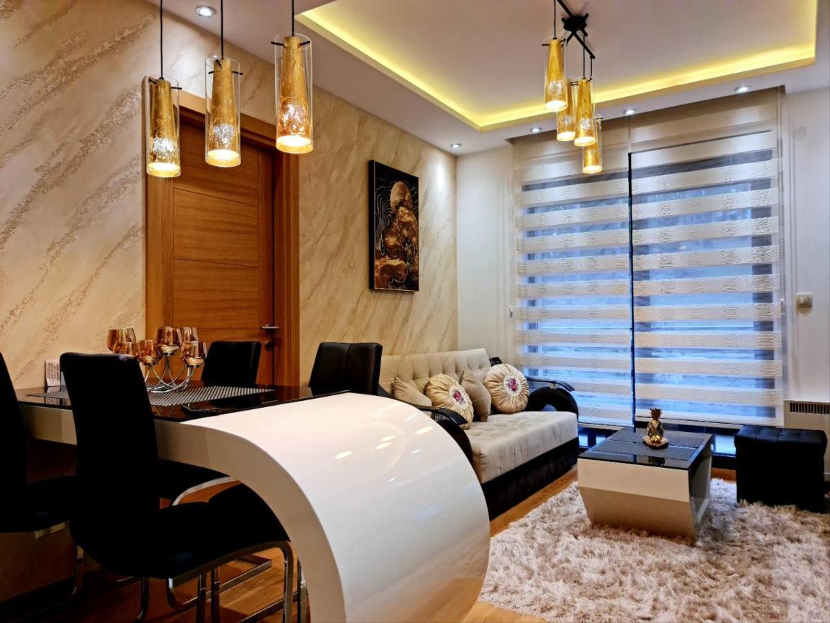 Lux Apartman S14 - Vila Pekovic Apartment *