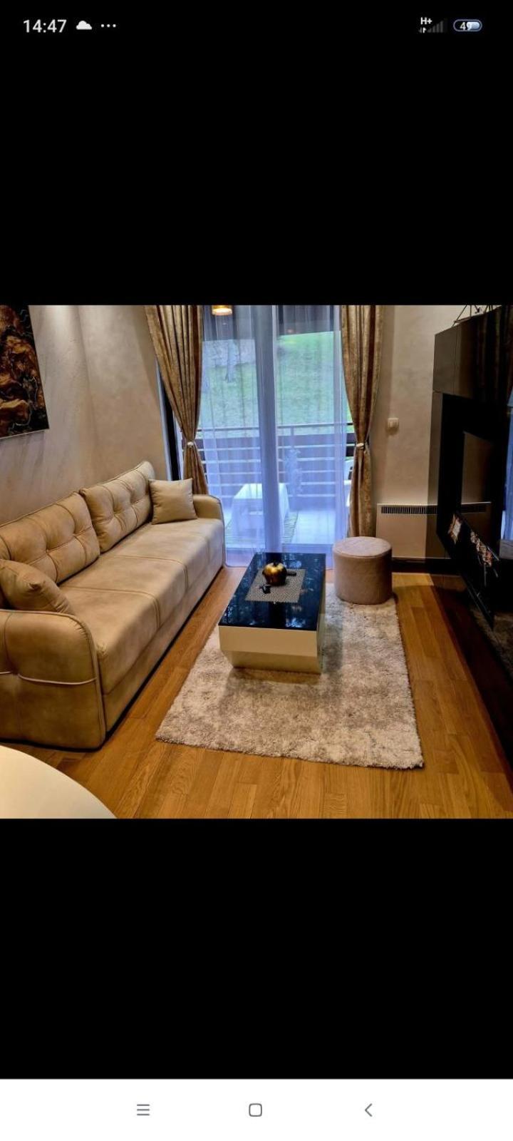 Apartment Lux Apartman S14 - Vila Pekovic *